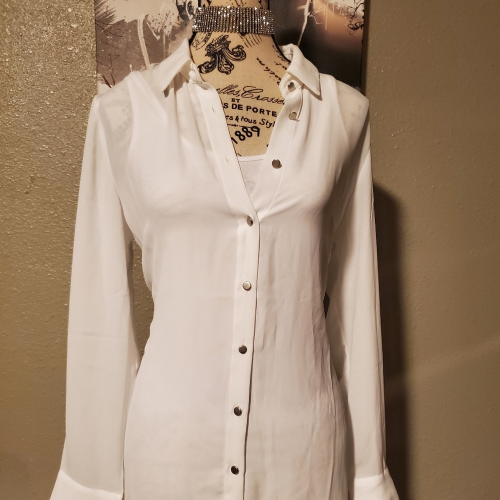 White light fitting polyster long sleeve